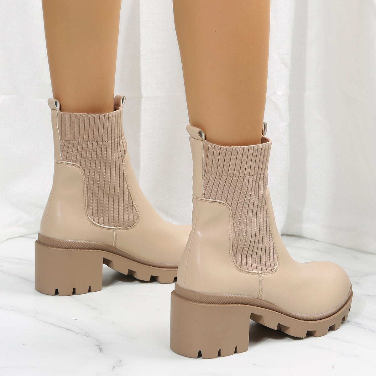 Bottes d'été orthopédiques confortables et polyvalentes
