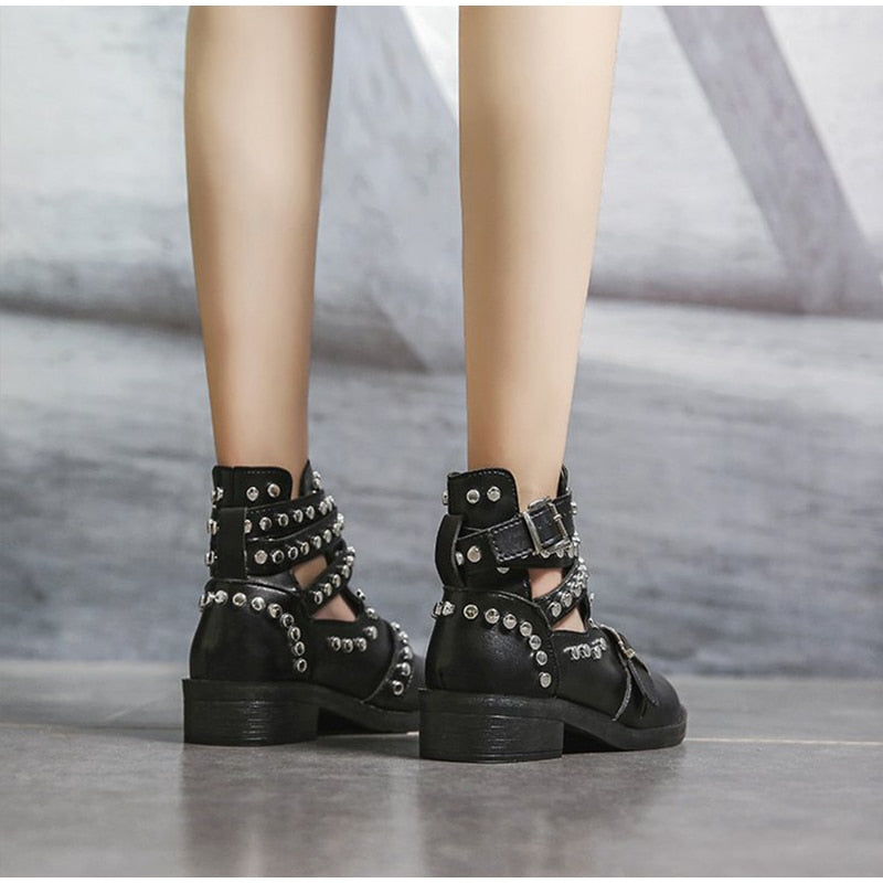 Bottes d'été orthopédiques, souples et polyvalentes