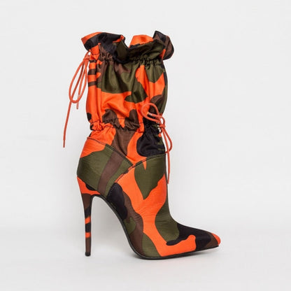Bottes d'été élégantes et détaillées, offrant un bon soutien