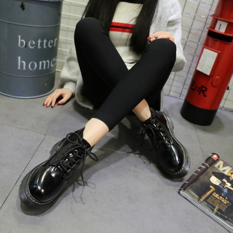 Bottes d'été orthopédiques à la mode et offrant un bon soutien