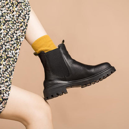 Bottes d'été élégantes et détaillées, offrant un bon soutien