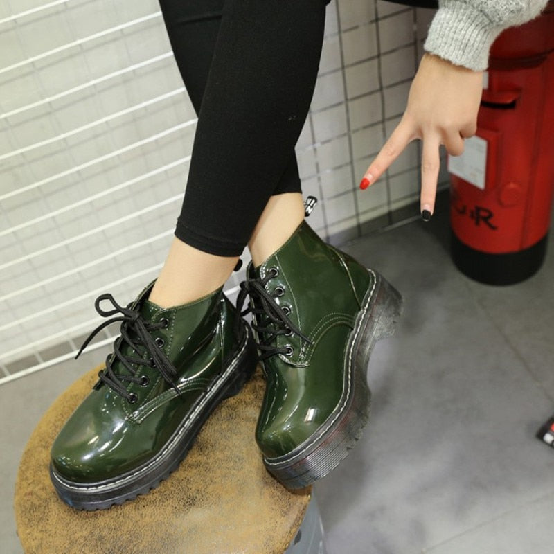 Bottes d'été orthopédiques à la mode et offrant un bon soutien