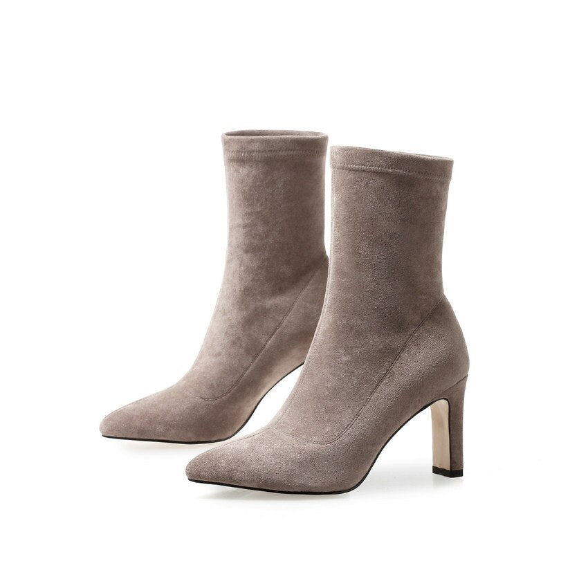 Talons d'été orthopédiques de soutien à la mode