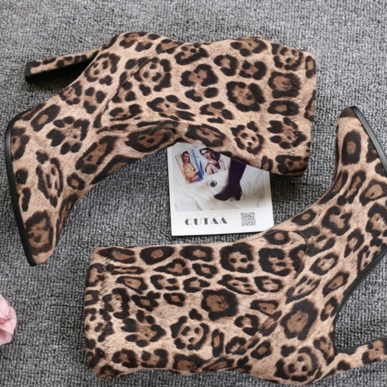 Talons orthopédiques décontractés et adaptés à l'été