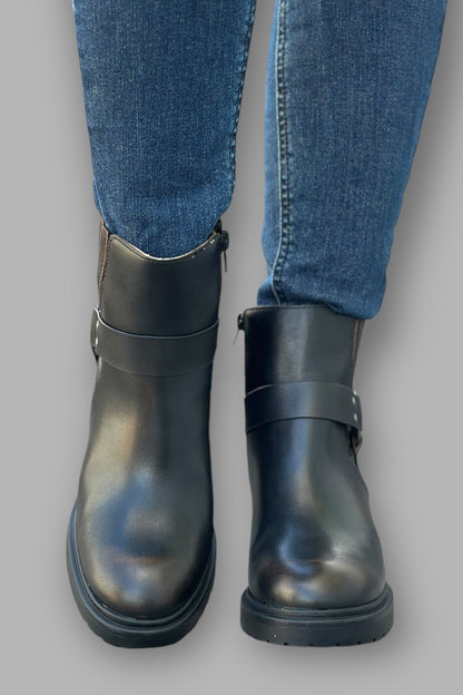 Chaussures d'été orthopédiques à la mode et offrant un bon soutien