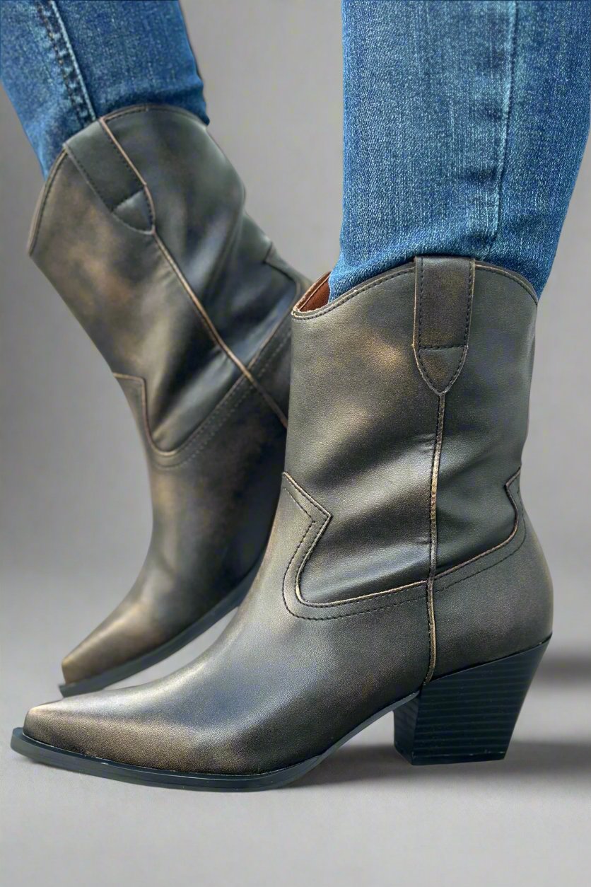 Chaussures orthopédiques d'été confortables et à la mode