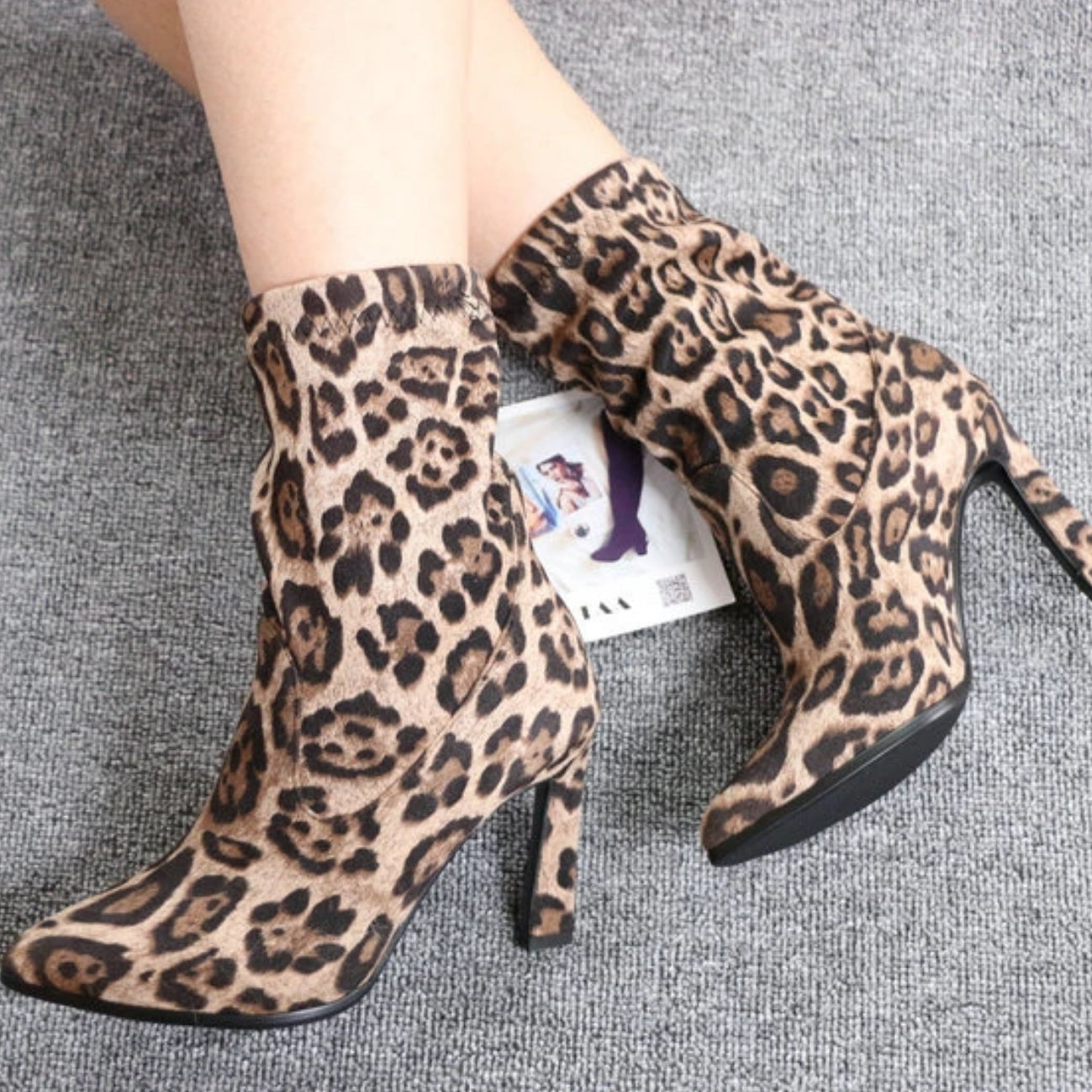 Talons orthopédiques décontractés et adaptés à l'été