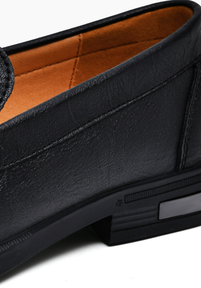 Chaussures d'été de soutien élégantes et détaillées