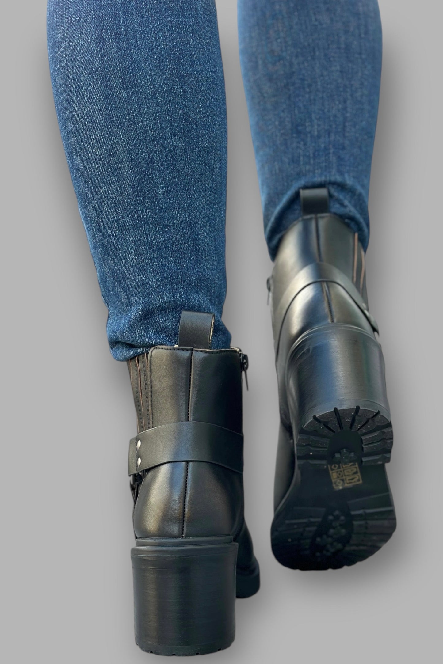 Chaussures d'été orthopédiques à la mode et offrant un bon soutien