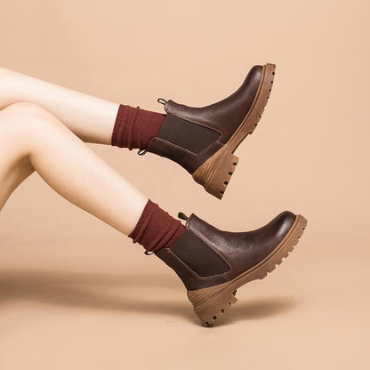 Bottes d'été élégantes et détaillées, offrant un bon soutien
