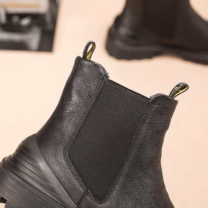 Bottes d'été élégantes et détaillées, offrant un bon soutien