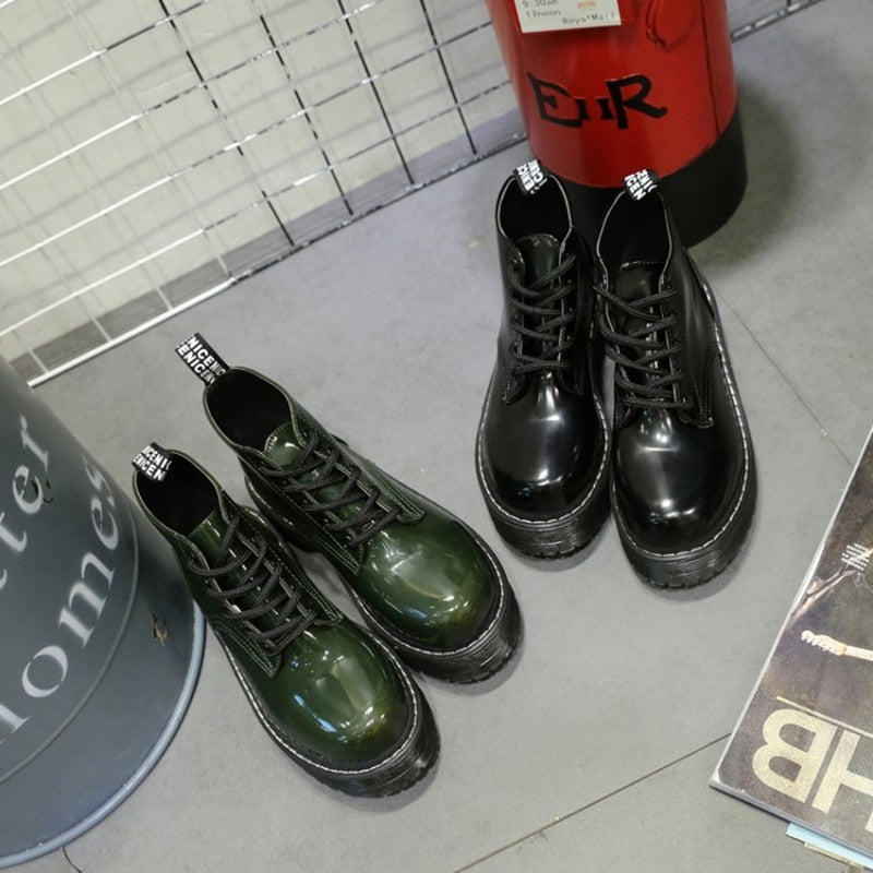 Bottes d'été orthopédiques à la mode et offrant un bon soutien
