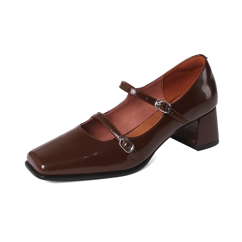 Chaussures carrées en cuir pour femmes