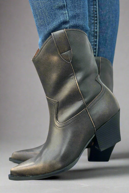 Chaussures orthopédiques d'été confortables et à la mode