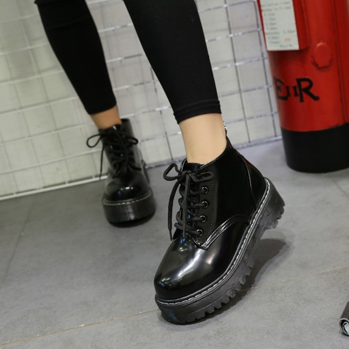 Bottes d'été orthopédiques à la mode et offrant un bon soutien