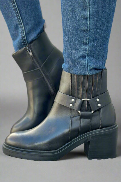 Chaussures d'été orthopédiques à la mode et offrant un bon soutien