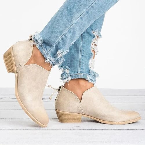 Bottines à talons bas