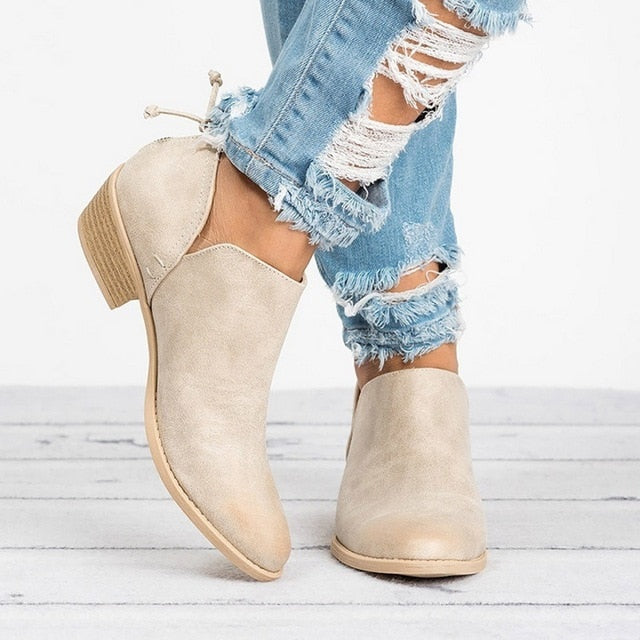Bottines à talons bas