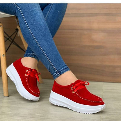 Des chaussures de sport fraîches et à la mode