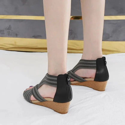 Talons orthopédiques d'été confortables et élégants