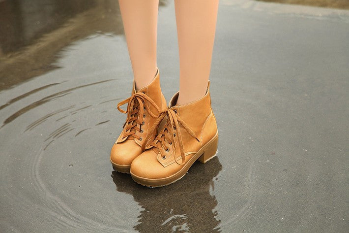 Bottes d'été orthopédiques modernes et confortables