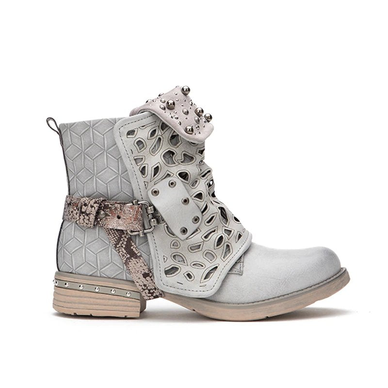 Bottes d'été élégantes et détaillées, offrant un bon soutien