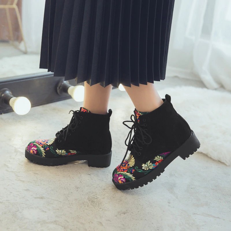 Bottes d'été orthopédiques confortables et polyvalentes