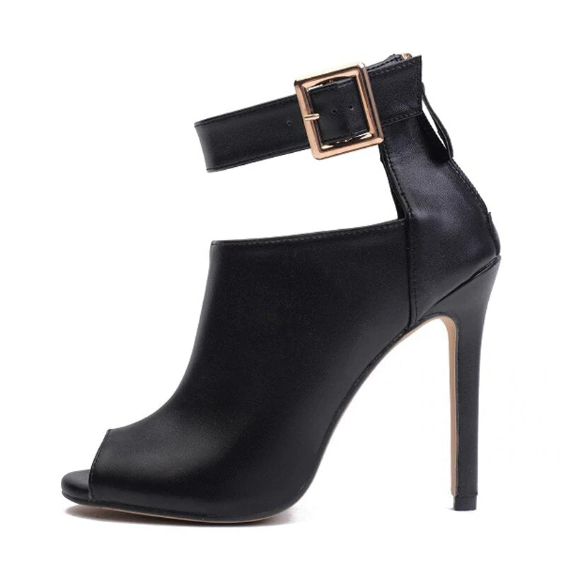 Chaussures orthopédiques d'été confortables et à la mode