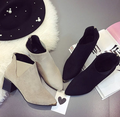 Bottes d'été orthopédiques à la mode et offrant un bon soutien