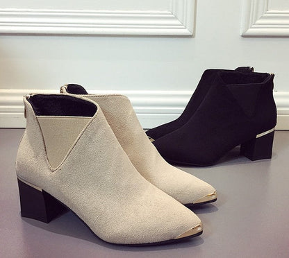 Bottes d'été orthopédiques à la mode et offrant un bon soutien