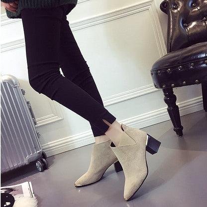 Bottes d'été orthopédiques à la mode et offrant un bon soutien