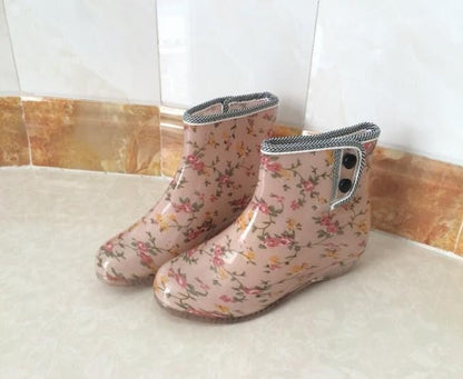 Bottes d'été orthopédiques à la mode et offrant un bon soutien