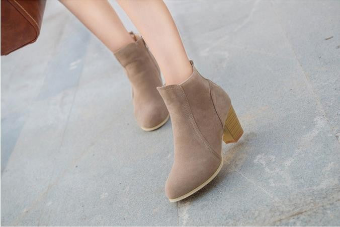 Talons d'été orthopédiques polyvalents et de soutien