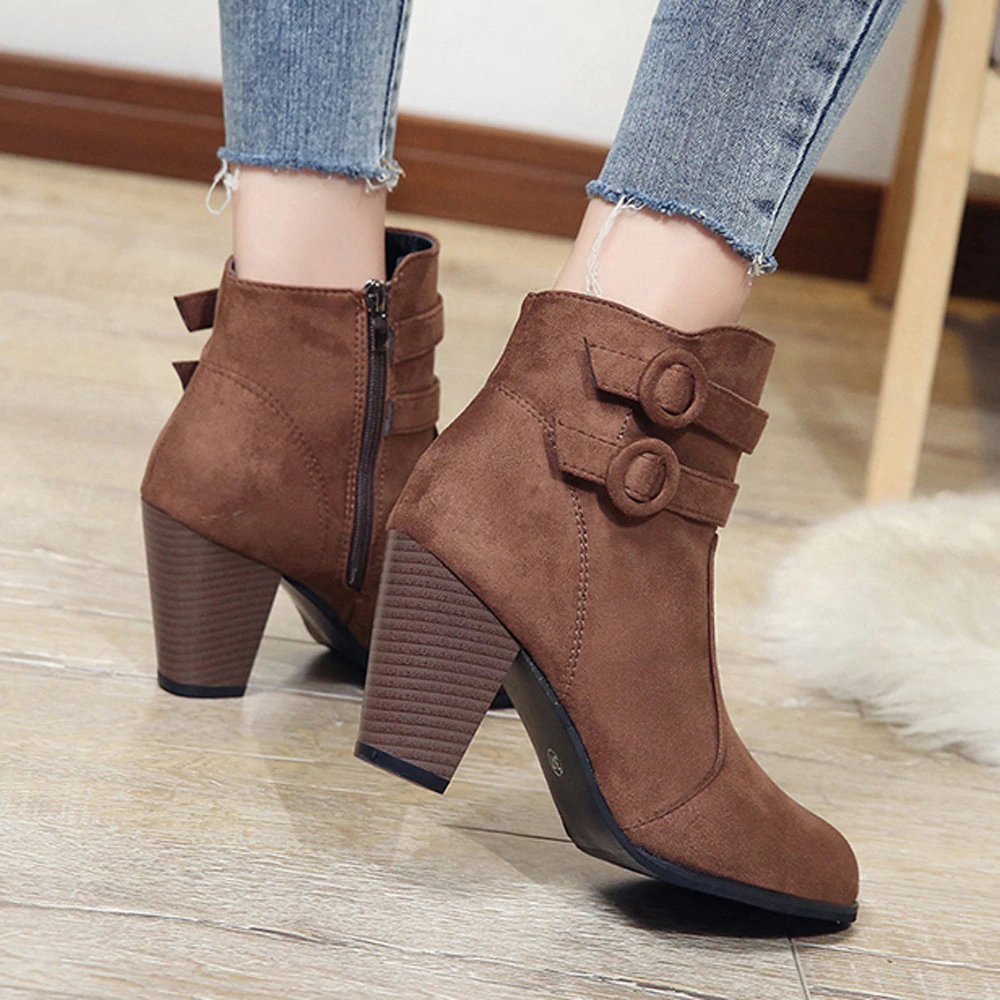 Bottes d'été orthopédiques confortables et à la mode
