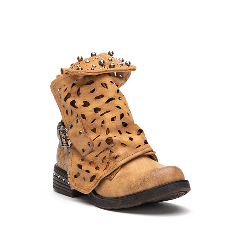 Bottes d'été élégantes et détaillées, offrant un bon soutien