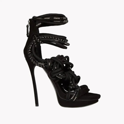 Chaussures d'été orthopédiques élégantes et offrant un bon soutien