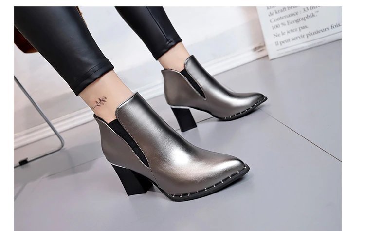Bottes d'été orthopédiques élégantes et confortables