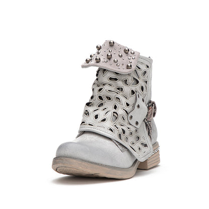 Bottes d'été élégantes et détaillées, offrant un bon soutien