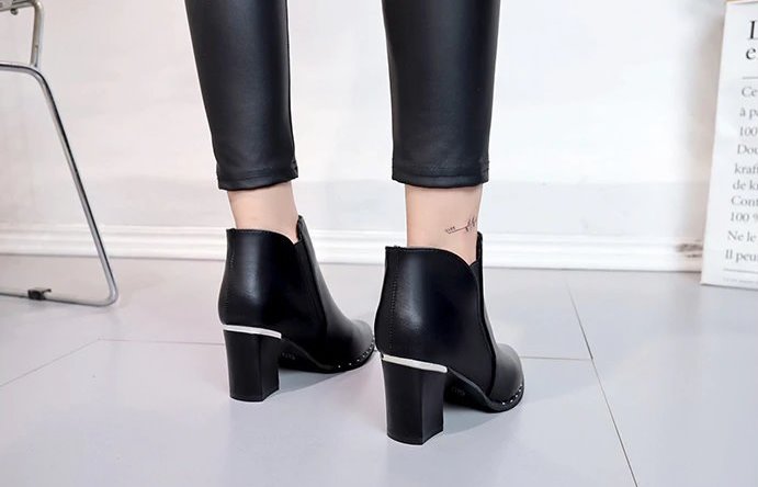Bottes d'été orthopédiques élégantes et confortables