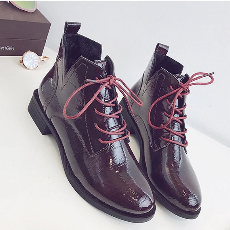 Bottes d'été orthopédiques modernes et confortables