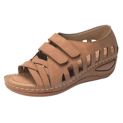 Sandales en cuir à semelle compensée pour femmes