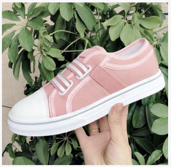 Chaussures en toile légères et confortables