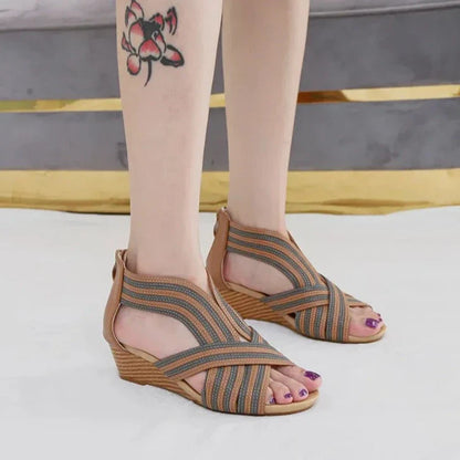 Talons orthopédiques d'été confortables et élégants