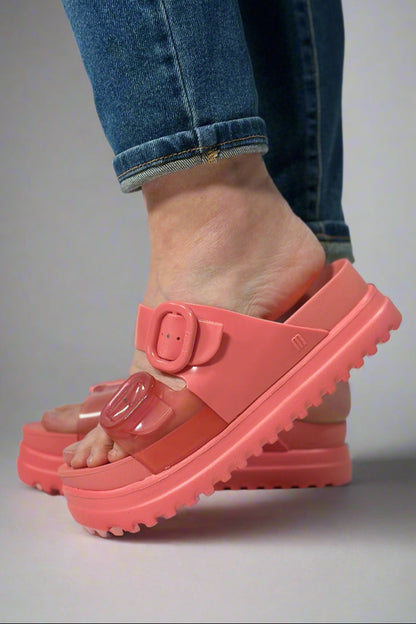 Chaussures d'été orthopédiques durables