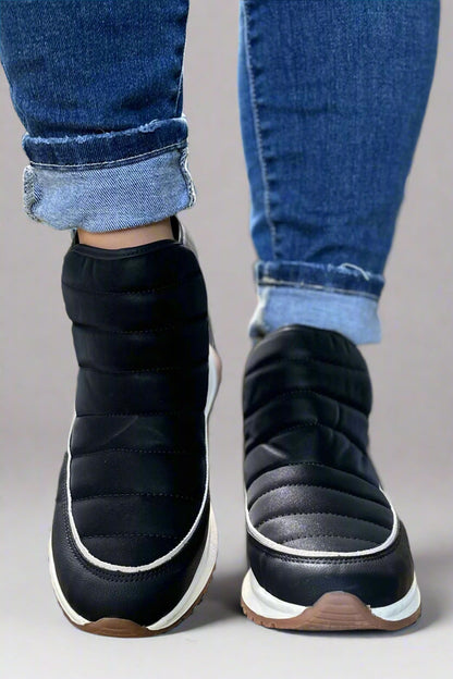 Chaussures d'été orthopédiques modernes et confortables