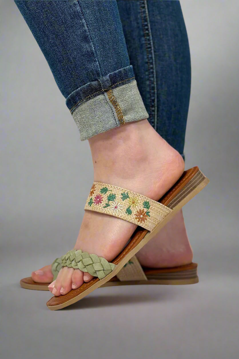 Chaussures d'été orthopédiques de soutien sur mesure