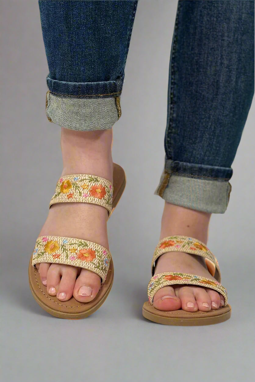 Chaussures d'été orthopédiques, souples et élégantes