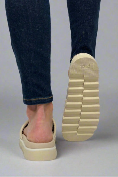 Chaussures d'été orthopédiques, souples et élégantes