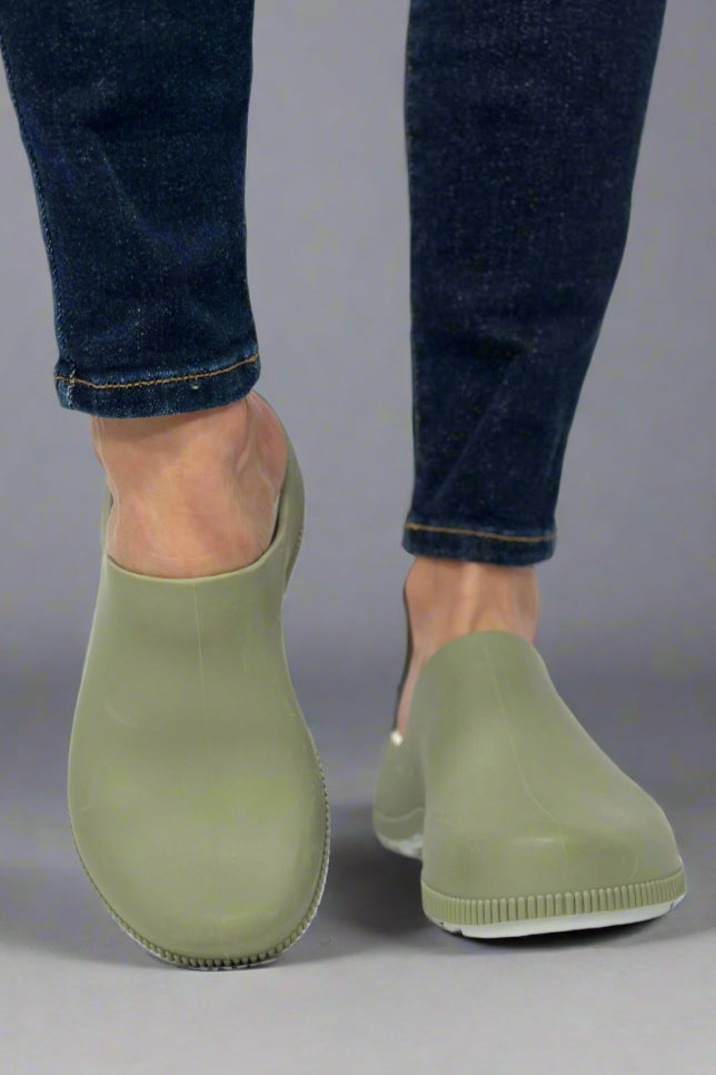 Chaussures d'été orthopédiques, intemporelles et offrant un bon soutien
