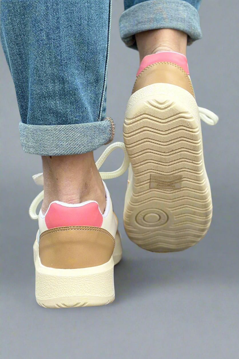 Chaussures d'été orthopédiques modernes et confortables